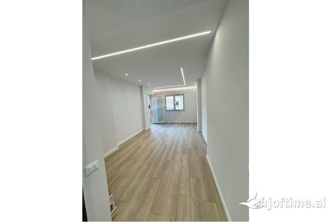 Shtepi ne shitje 1+1 ne Tirane - 120,000 Euro