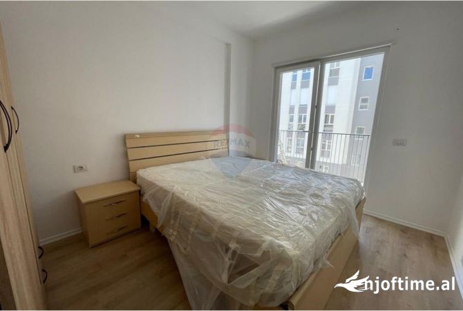 Shtepi me qera 1+1 ne Tirane - 420 Euro