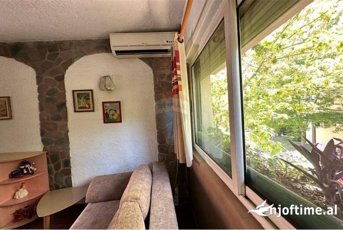 Shtepi me qera 1+1 ne Tirane - 450 Euro