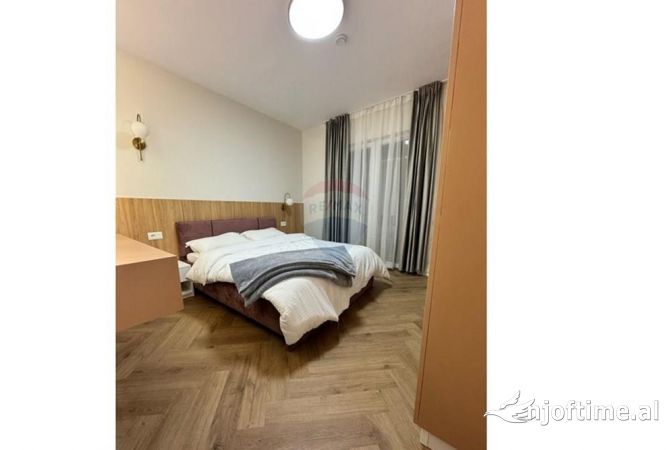 Shtepi me qera 1+1 ne Tirane - 450 Euro