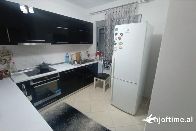 Shtepi me qera 3+1 ne Tirane - 600 Euro