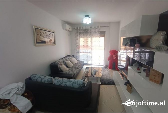 Shtepi me qera 3+1 ne Tirane - 600 Euro