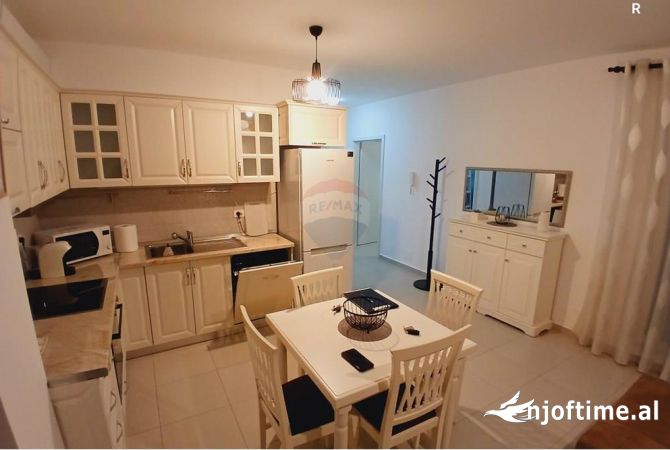 Shtepi me qera 1+1 ne Tirane - 600 Euro