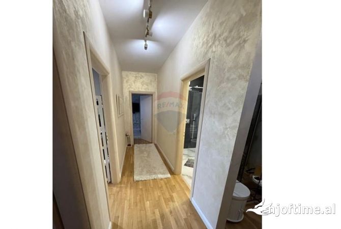 Shtepi me qera 2+1 ne Tirane - 600 Euro