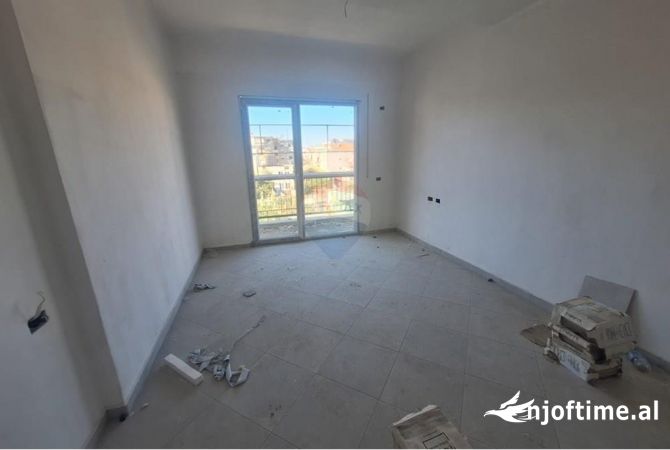 Shtepi ne shitje 3+1 ne Tirane - 177,000 Euro