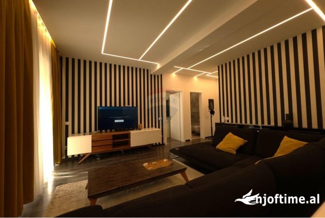 Shtepi ne shitje 2+1 ne Tirane - 180,000 Euro