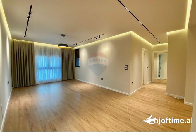Shtepi ne shitje 2+1 ne Tirane - 270,000 Euro