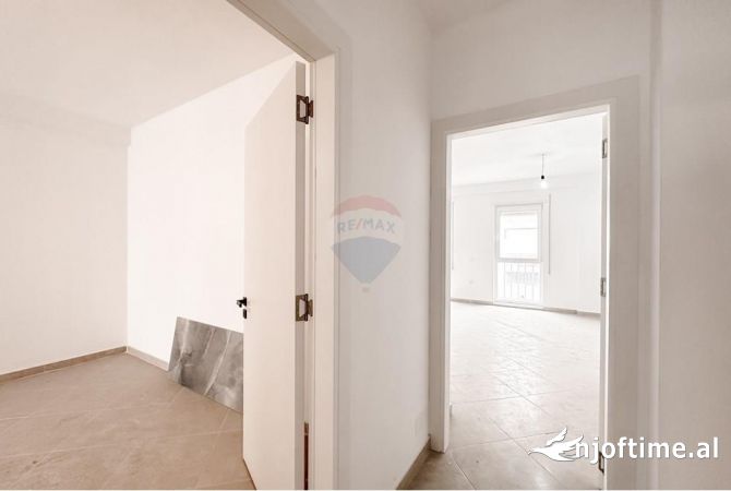 Shtepi ne shitje 2+1 ne Tirane - 190,000 Euro