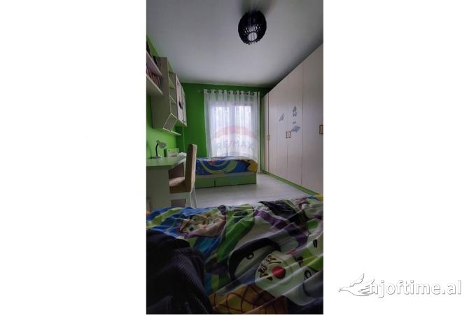 Shtepi me qera 2+1 ne Tirane - 650 Euro