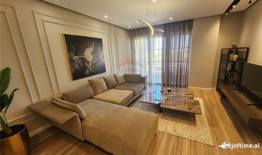 Shtepi ne shitje Apartament ne Tirane, 2+1, Mobilimi E mobiluar, Pagesa 290,000  Euro.