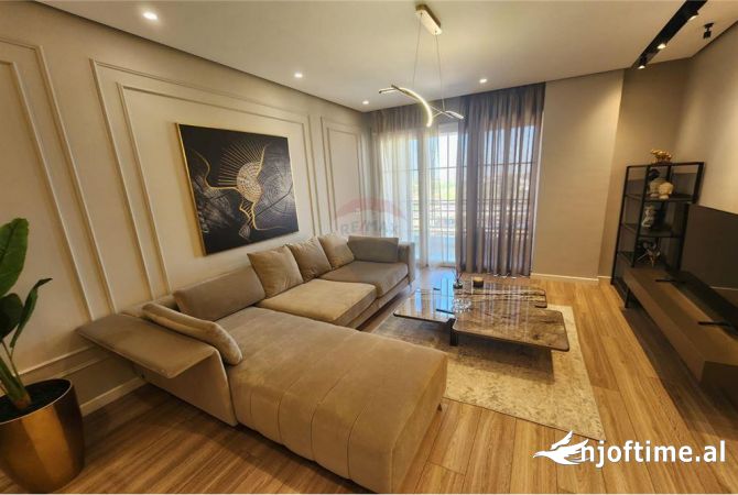 Shtepi ne shitje 2+1 ne Tirane - 290,000 Euro