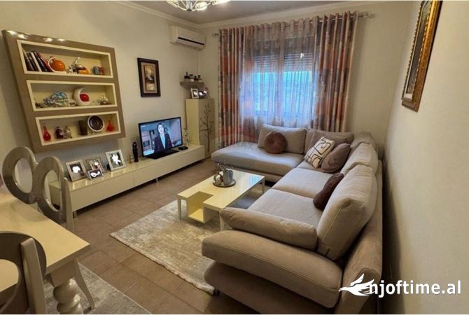 Shtepi ne shitje 2+1 ne Tirane - 102,000 Euro