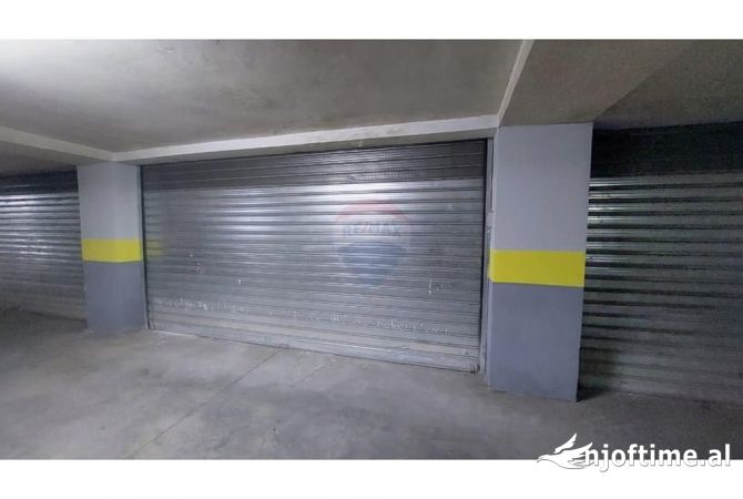 Ambient biznesi me qera 1+1 ne Tirane - 450 Euro