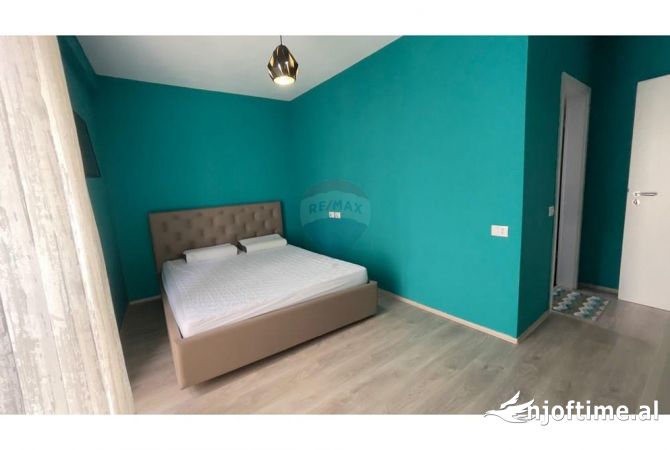 Shtepi me qera 2+1 ne Tirane - 700 Euro