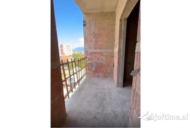 Shtepi ne shitje 1+1 ne Tirane - 85,000 Euro