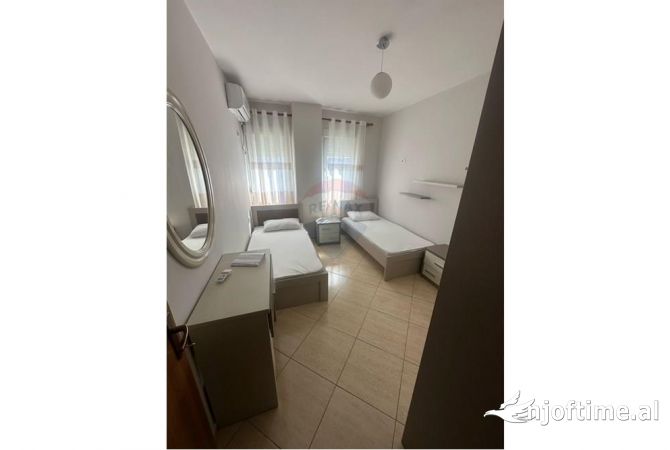 Shtepi me qera 2+1 ne Tirane - 45,000 Leke