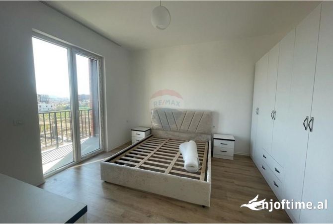 Shtepi me qera 1+1 ne Tirane - 400 Euro