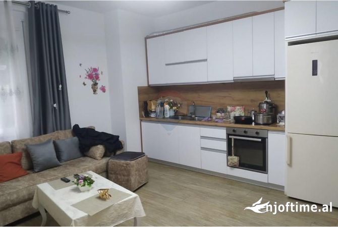 Shtepi ne shitje 1+1 ne Tirane - 137,000 Euro