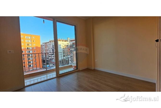 Shtepi ne shitje 1+1 ne Tirane - 11,500,000 Leke