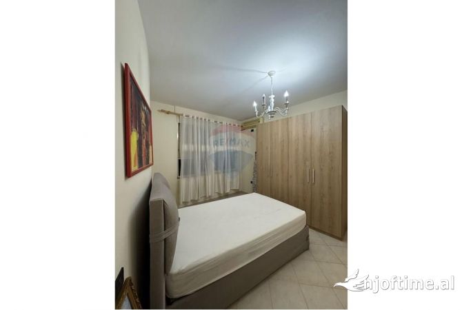 Shtepi me qera 1+1 ne Tirane - 450 Euro