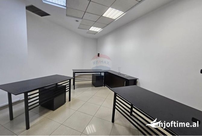 Ambient biznesi me qera 1+1 ne Tirane - 600 Euro