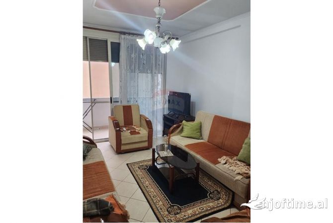 Shtepi me qera 1+1 ne Tirane - 500 Euro