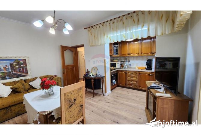 Shtepi me qera 2+1 ne Tirane - 600 Euro