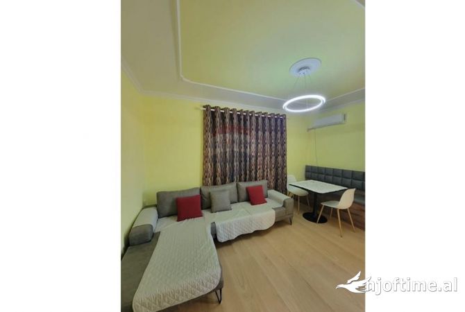 Shtepi me qera Apartament ne Tirane, 1+1, Mobilimi E mobiluar, Pagesa 45,000  Leke.