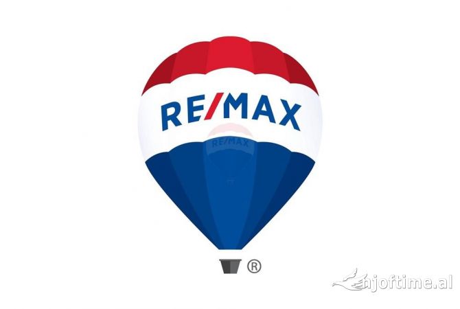 Ambient biznesi me qera 3+1 ne Tirane - 1,500 Euro