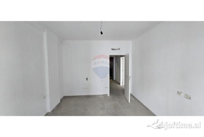 Ambient biznesi me qera 1+1 ne Tirane - 980 Euro