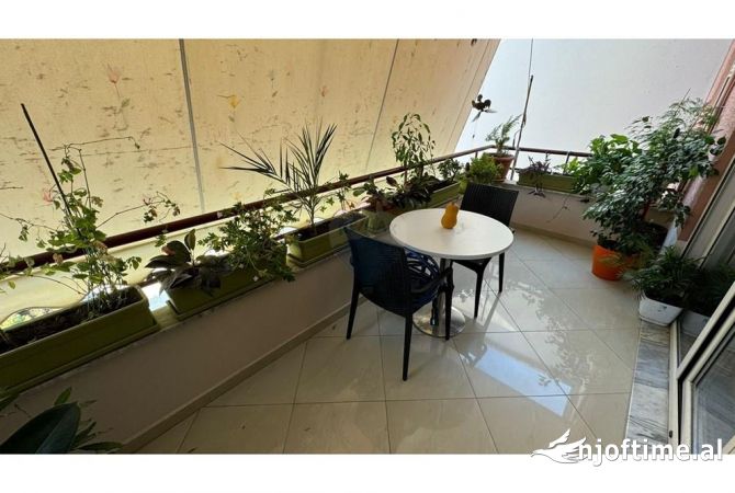 Shtepi ne shitje 2+1 ne Tirane - 215,000 Euro