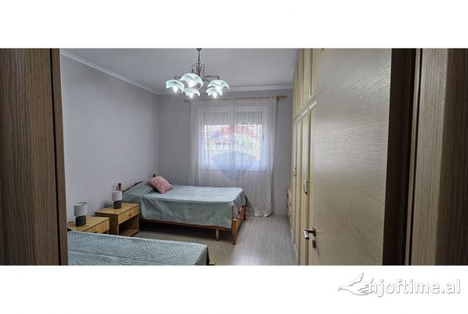 Shtepi me qera 2+1 ne Tirane - 600 Euro