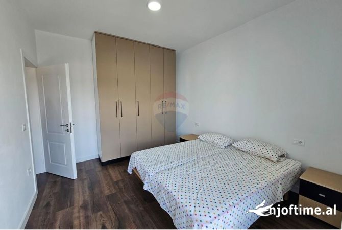 Shtepi me qera 1+1 ne Tirane - 400 Euro