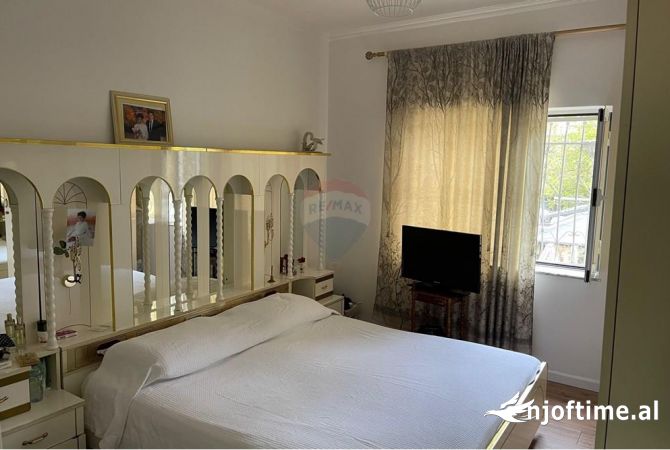 Shtepi ne shitje 2+1 ne Tirane - 170,000 Euro