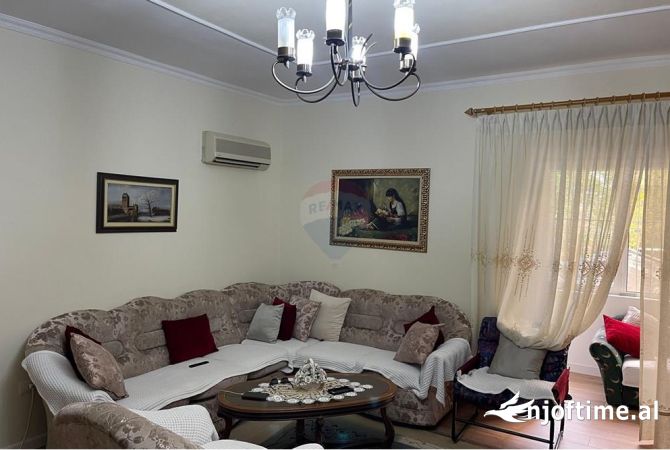 Shtepi ne shitje 2+1 ne Tirane - 170,000 Euro