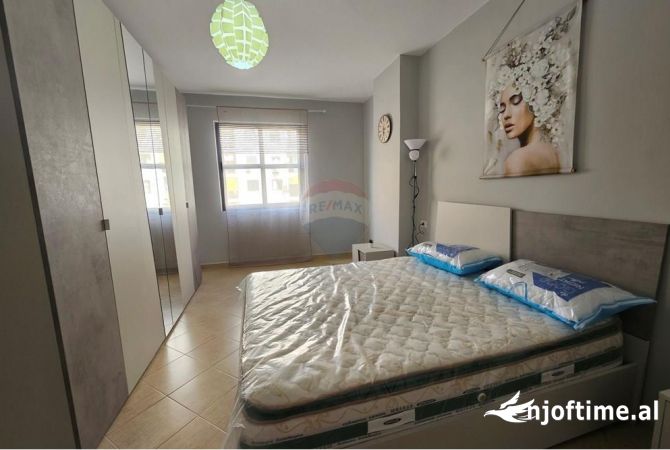 Shtepi me qera 2+1 ne Tirane - 480 Euro