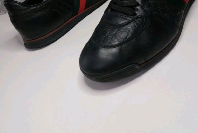 Accessori uomo e donna a Tirana - 300 Euro
