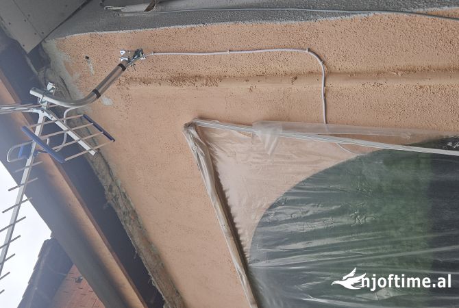 Environment maintenance in Tirana - 2,000 Leke