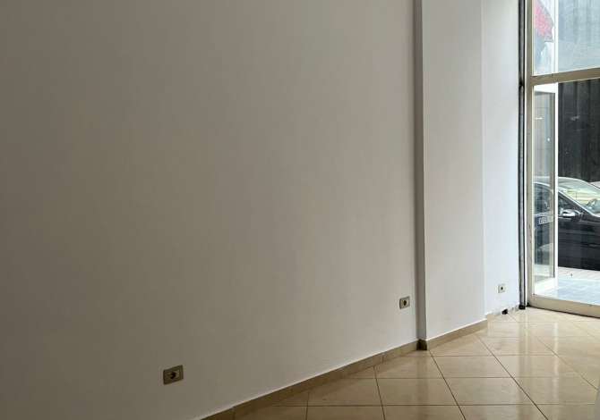 Business Property in Sale 1+1 in Tirana - 42,000 Euro