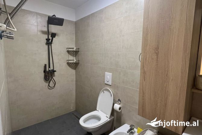 Shtepi me qera Apartament ne Tirane, 1+1, Mobilimi E mobiluar, Pagesa 600  Euro.