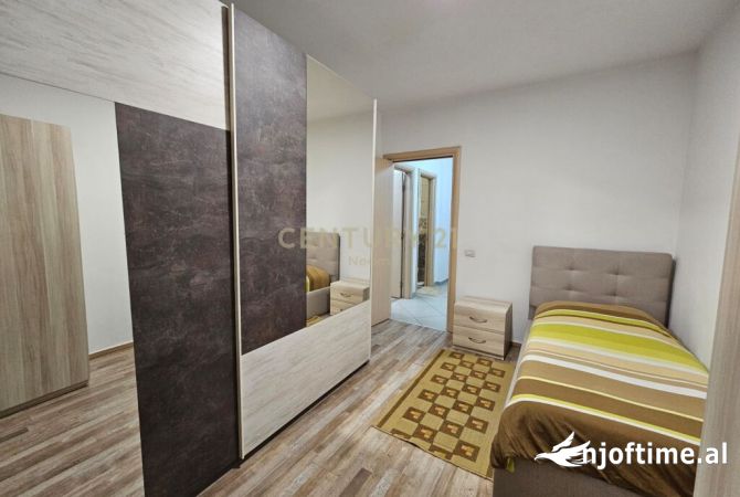 Shtepi me qera Apartament ne Tirane, 2+1, Mobilimi E mobiluar, Pagesa 550  Euro.