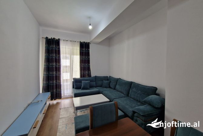 Shtepi me qera 2+1 ne Tirane - 550 Euro