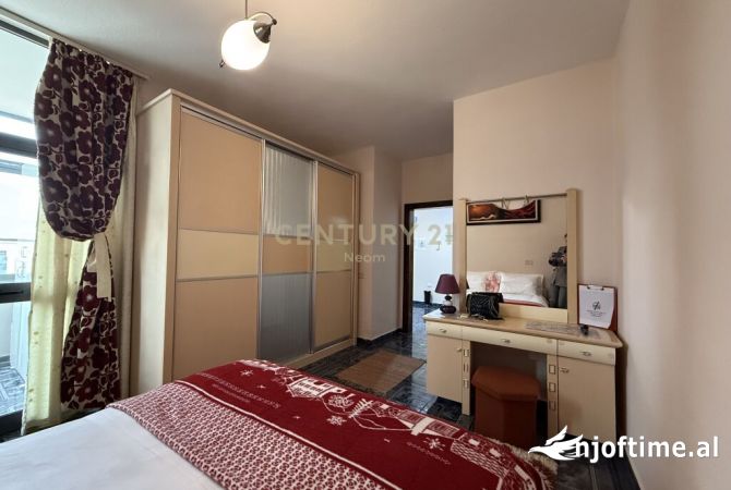 Shtepi ne shitje Apartament ne Tirane, 1+1, Mobilimi E mobiluar, Pagesa 183,000  Euro.