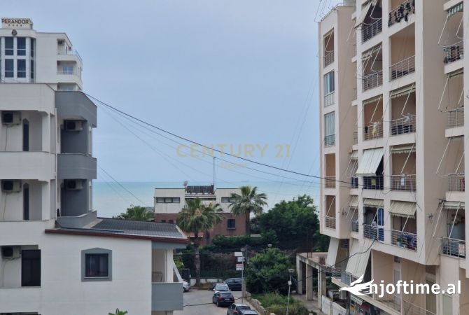 Shtepi ne shitje Apartament ne Durres, 3+1, Mobilimi E mobiluar, Pagesa 115,000  Euro.