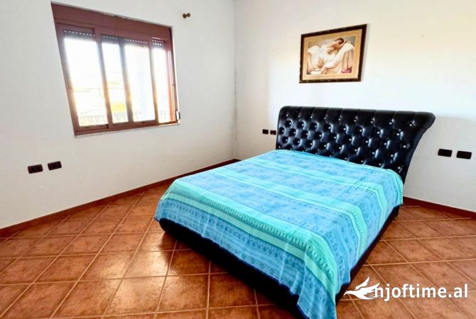 Shtepi ne shitje Shtepi Private ne Kavaje, 5+1, Mobilimi E mobiluar, Pagesa 139,000  Euro.