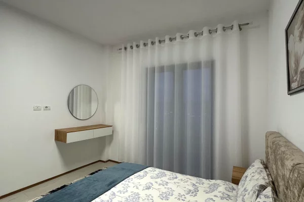 Shtepi me qera Apartament ne Tirane, 1+1, Mobilimi E mobiluar, Pagesa 55,000  Leke.