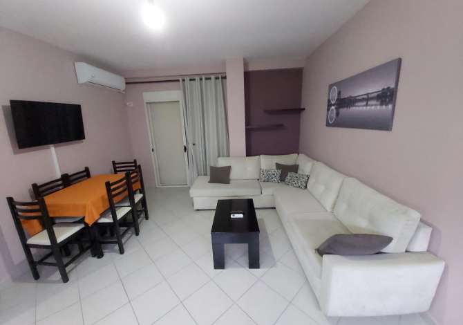 Shtepi me qera 2+1 ne Tirane - 45,000 Leke