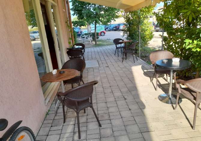 Jepet me qira ambient tek Rr. Petrela, prane Burgut 313/ 500 euro