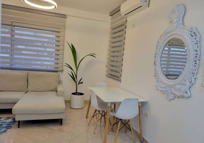 Shtepi me qera Apartament ne Tirane, 1+1, Mobilimi E mobiluar, Pagesa 600  Euro.