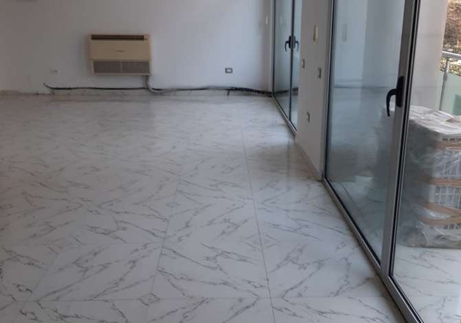 Ambient biznesi me qera 1+1 ne Tirane - 600 Euro